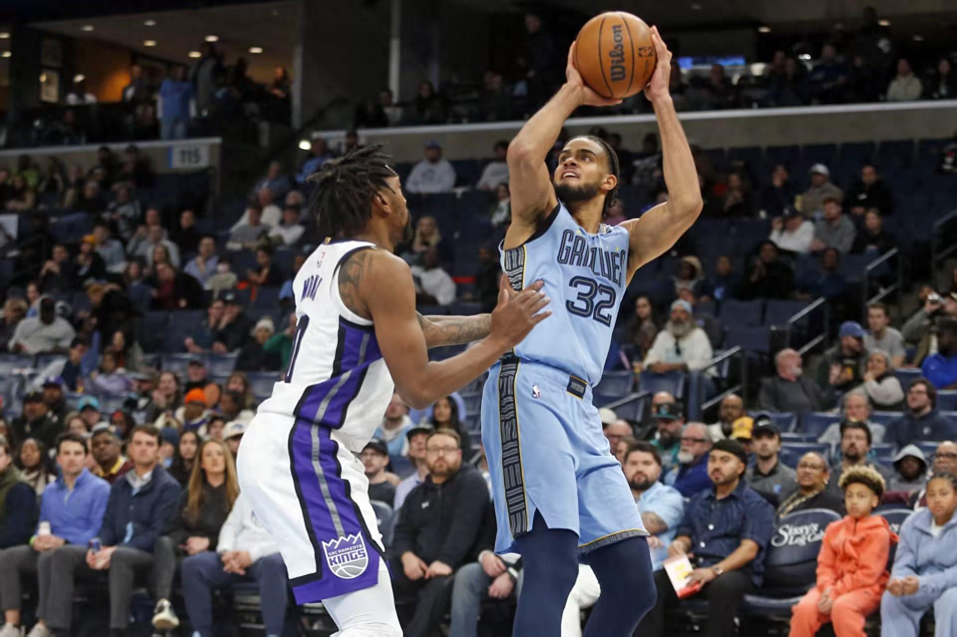 OB电竞官方入口-NBA西部最新排名！三队争第三，湖人2连胜，快船升第九